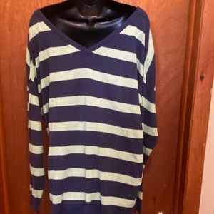Old navy light weight sweater